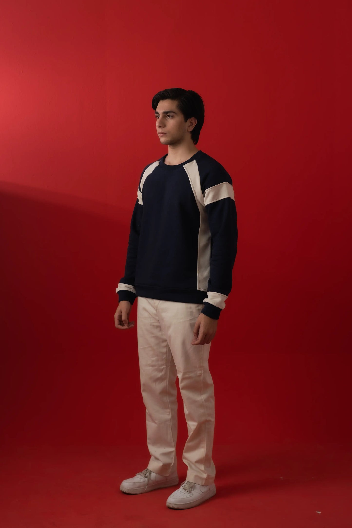 NAVY & WHITE PANEL SWEATSHIRT