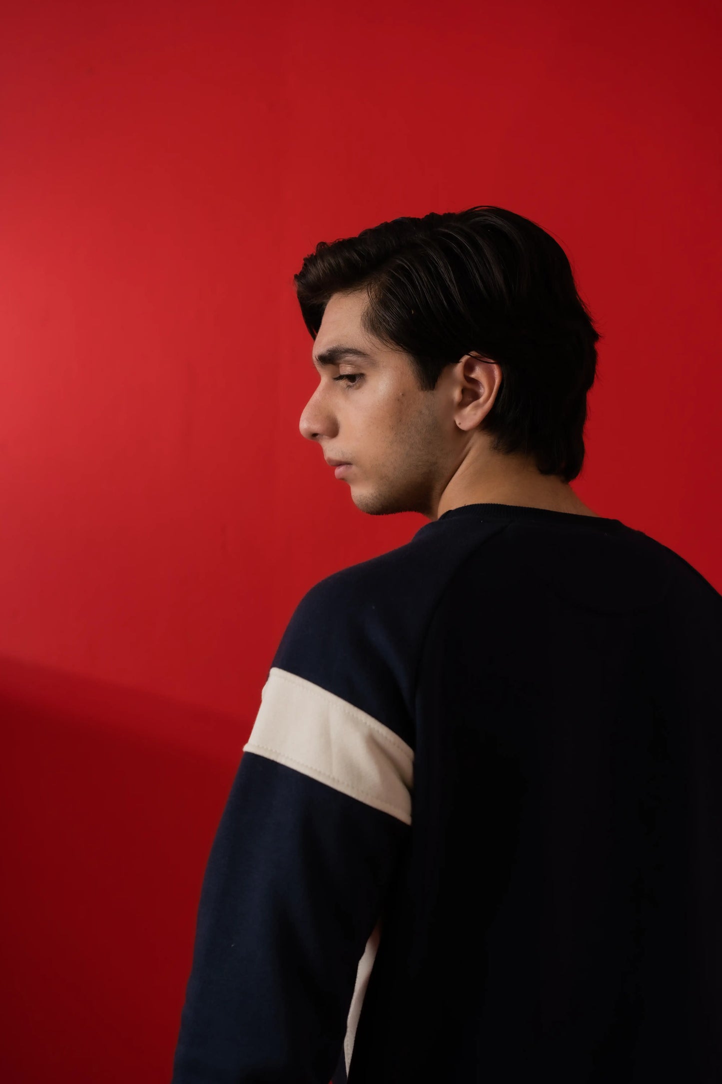 NAVY & WHITE PANEL SWEATSHIRT