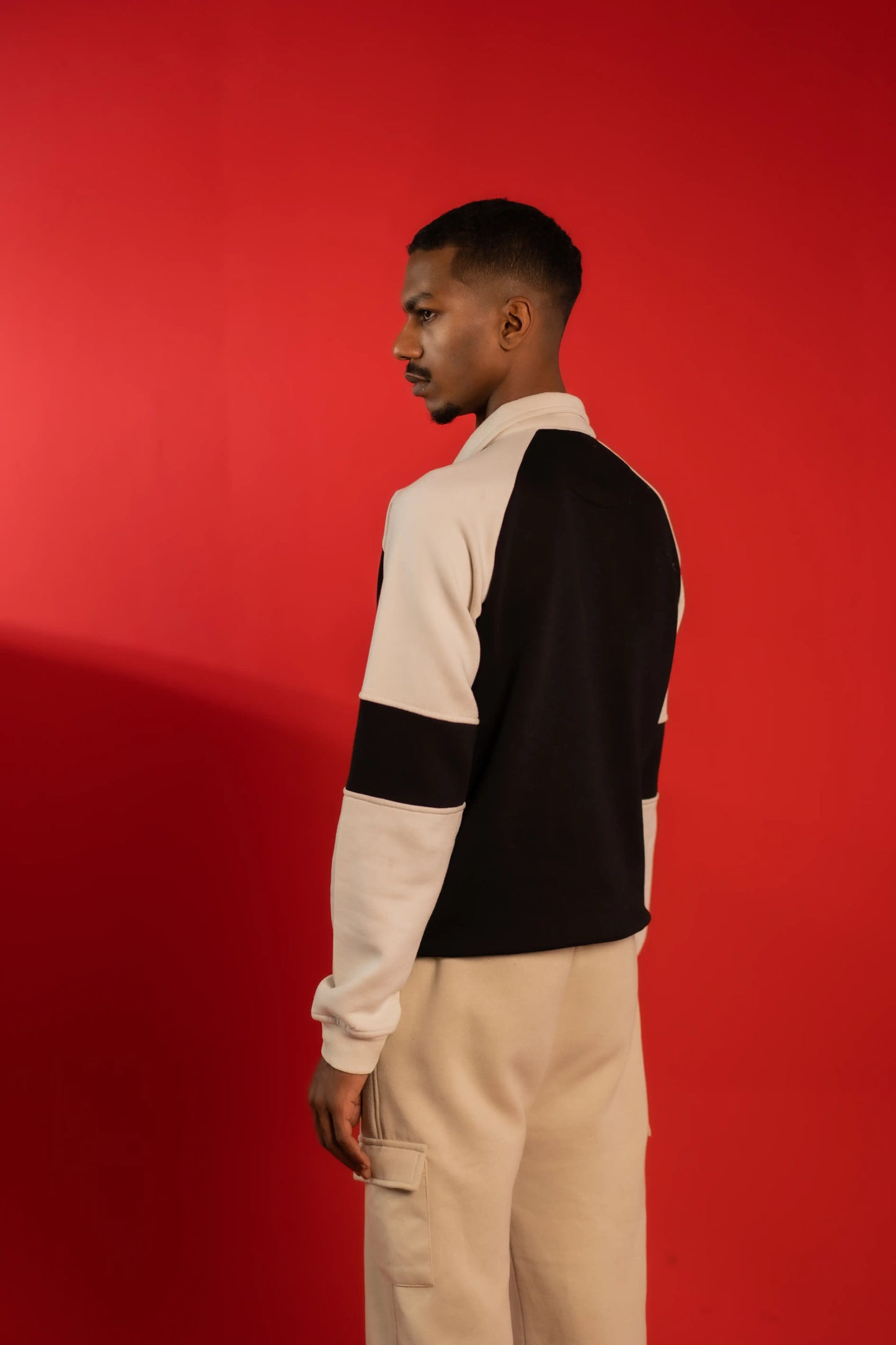RAGLAN SLEEVES POLO ZIPPER