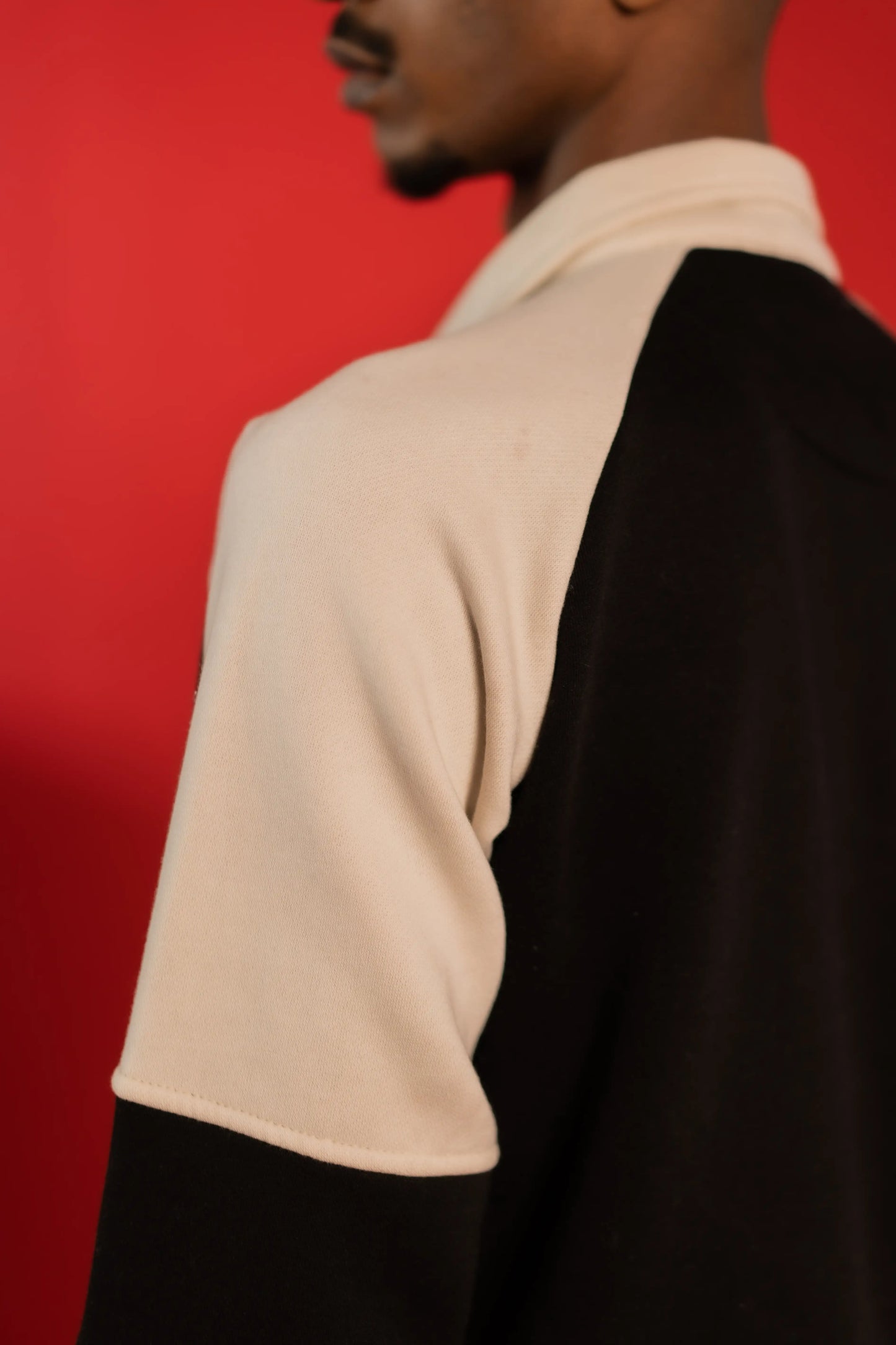 RAGLAN SLEEVES POLO ZIPPER