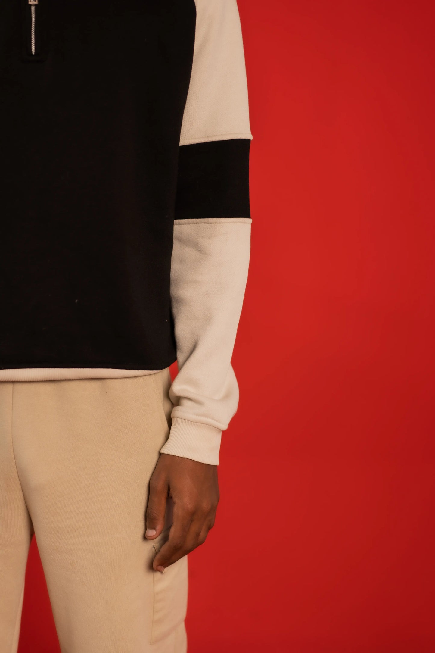 RAGLAN SLEEVES POLO ZIPPER